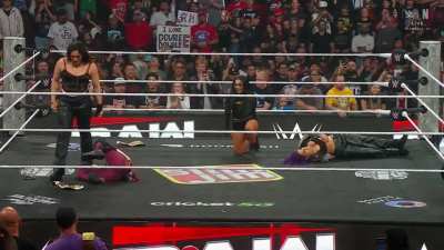 Bayley (RAW 12/1)