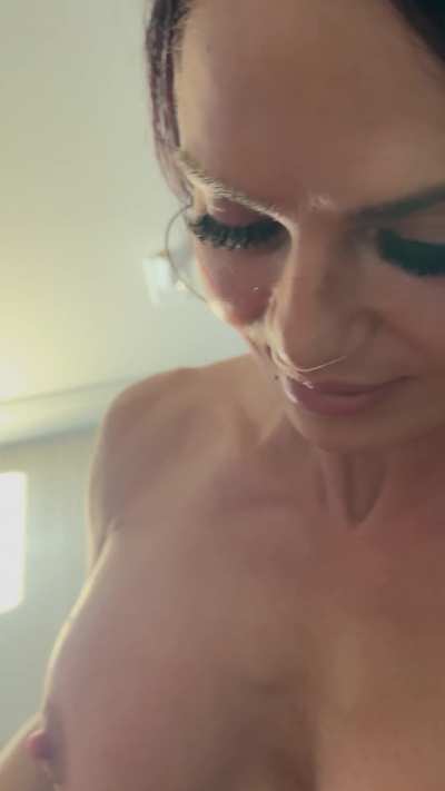 I&rsquo;m a hot and naughty wife..