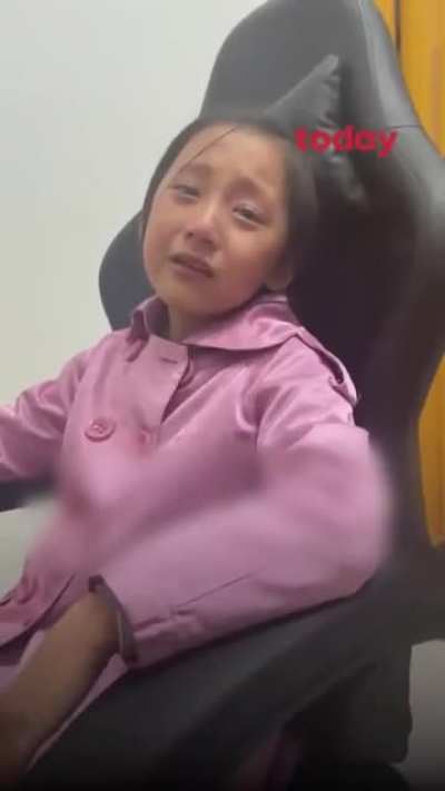 Child begs to have more free time in China.