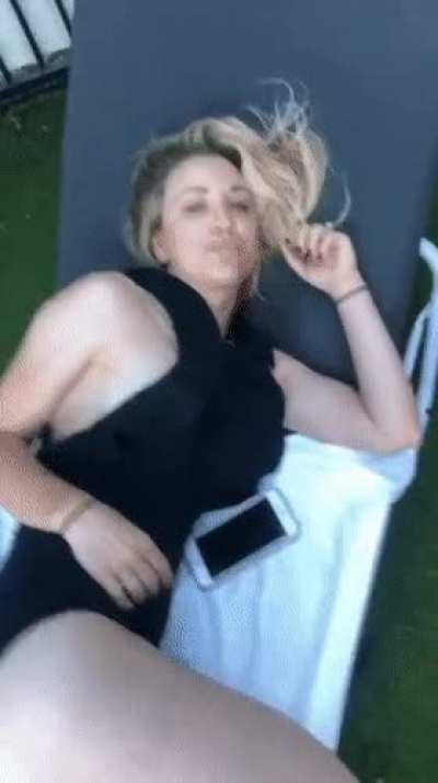 Kaley Cuoco