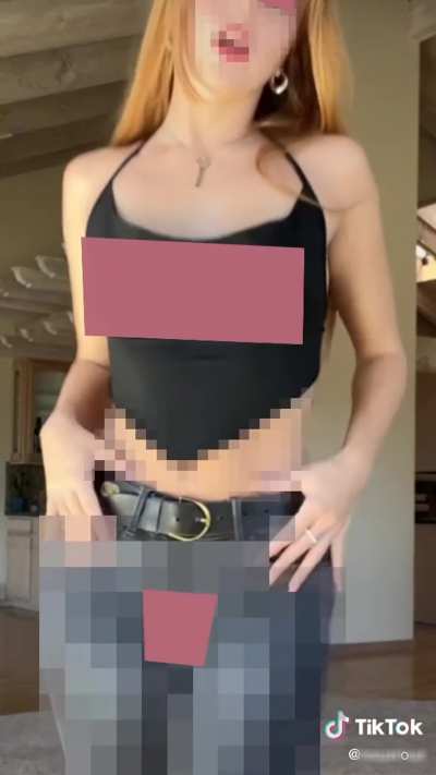 Tight Jeans and Skimpy Tops with No Bra Aren't for Betas! 😎
