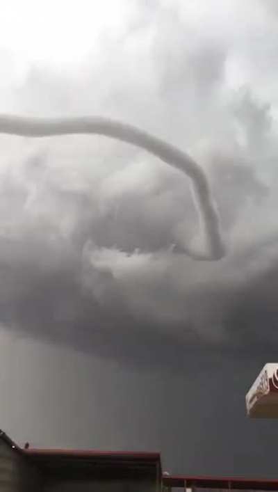 Somewhat terrifying video of a Tornado forming. Filmed in Chihuahua, Mexico May, 2017