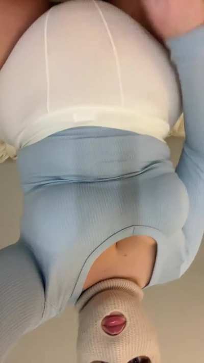 Born with 2 clits so I guess you could say I&rsquo;m the pussy queen🤭