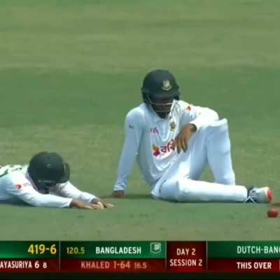 Bangladesh slip cordon playing volleyball in a test match vs SL