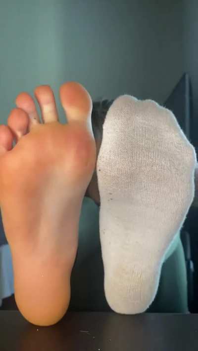 Sock strip post yoga class!😘