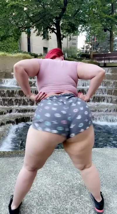 Off beat bc I couldn&rsquo;t hear over the waterfall but I tried lol 😆