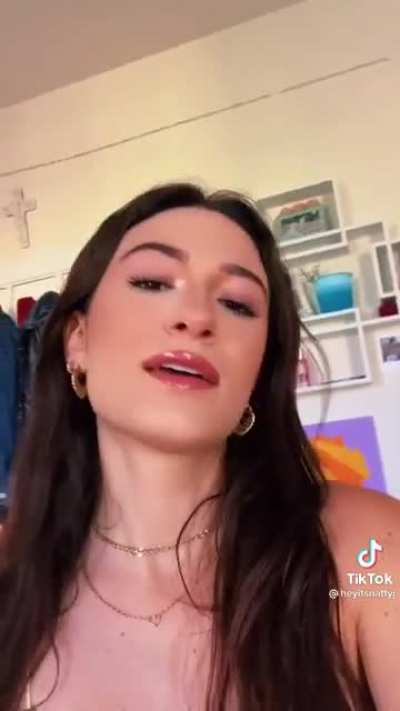 I want her to sit on my face