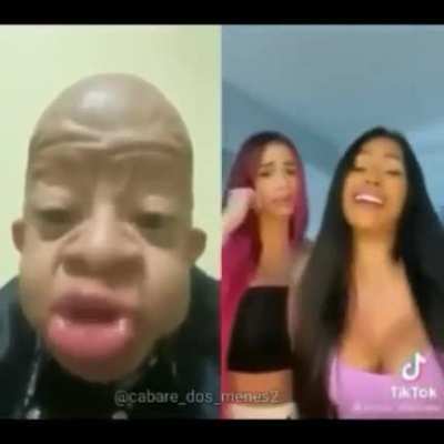 😋😋😝😝