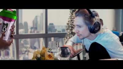 XQC Wall street meeting.