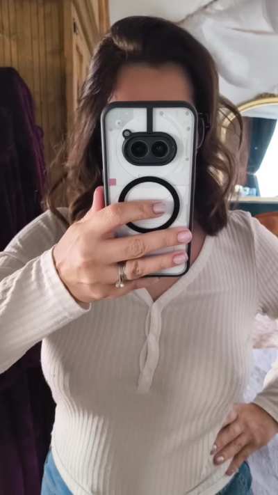 Braless life through a lense. Looking at you, looking at me