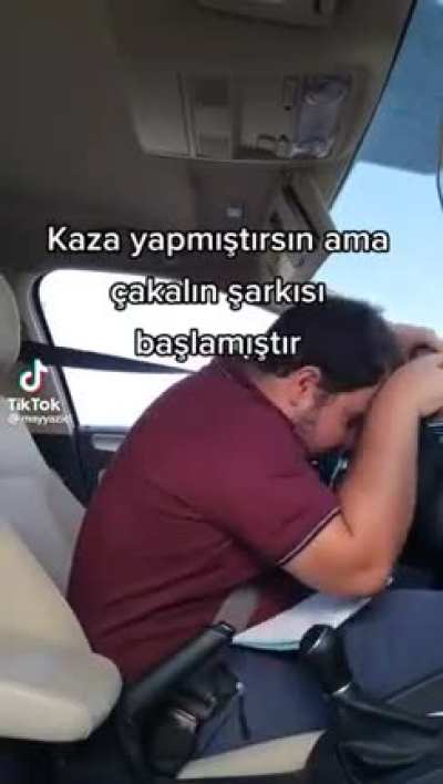 Hissediyorum