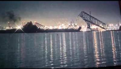 Key Bridge in Baltimore, MD collapses after being struck by cargo ship