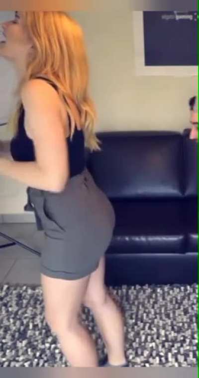 👏