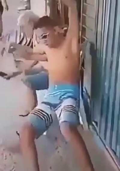 To triste por n&atilde;o ser do padr&atilde;o de beleza da sociedade :(