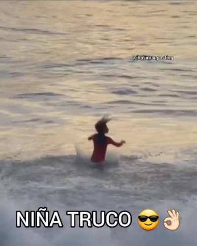Ni&ntilde;a truco😎👌🏻