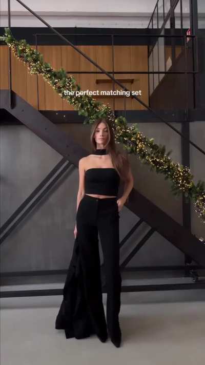 "Festive outfits haul" / RAERE