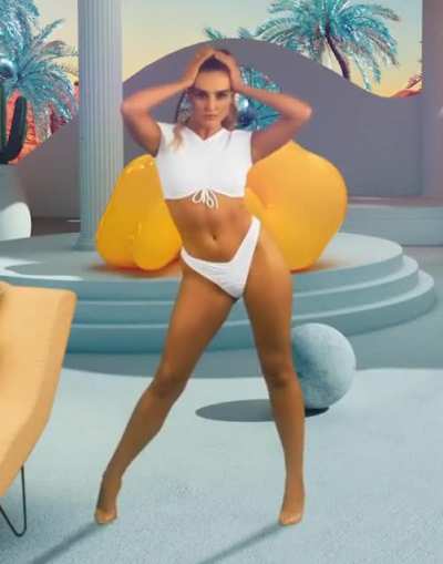 Perrie Edwards