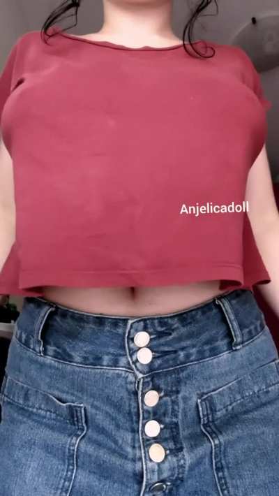 Dropping my italian boobs, hope you'll enjoy