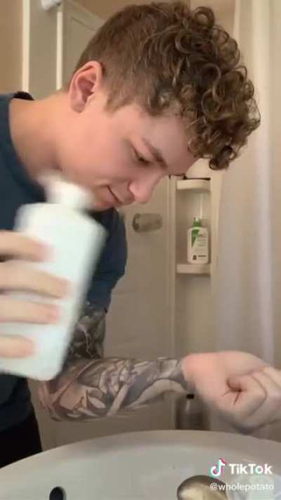 AAAAAAAAA