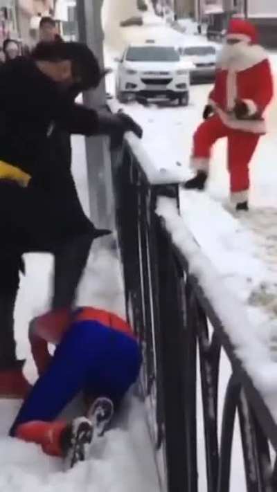 Santa&rsquo;s coming to town