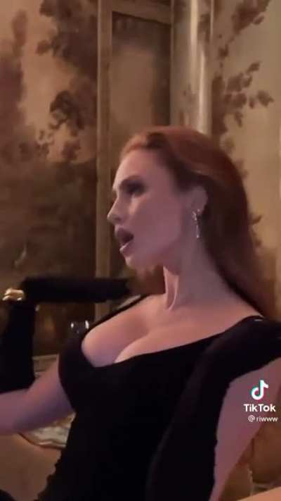 God she's hot