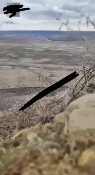 Ukrainian soldiers waving a white flag shot in the back by their own