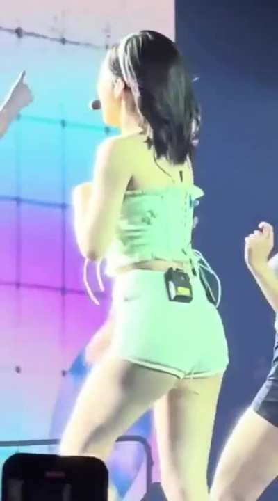 TWICE - Nayeon 🔥