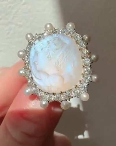 A beautiful antique moonstone brooch, circa 1890