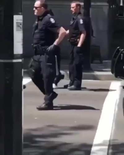 I&rsquo;m so cool! I got gun, money look at me!