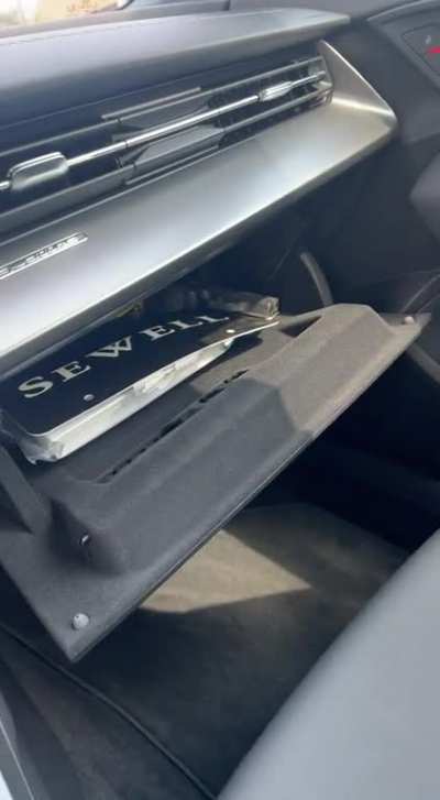 So the dealership lended me a loaner and there&rsquo;s a Glock in the glove compartment 😬😬