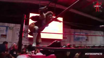 Lucha 4 of 8