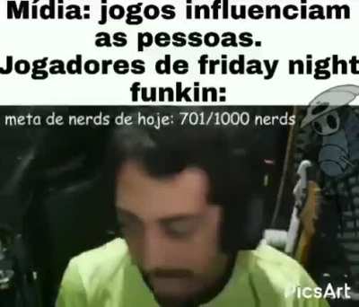 A prova q o Lucas e um genio, ele fez essas imita&ccedil;&otilde;es antes do jogo ficar famoso