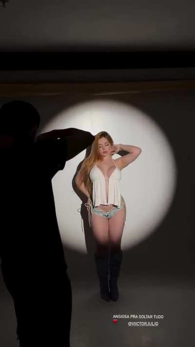 Bella Angel