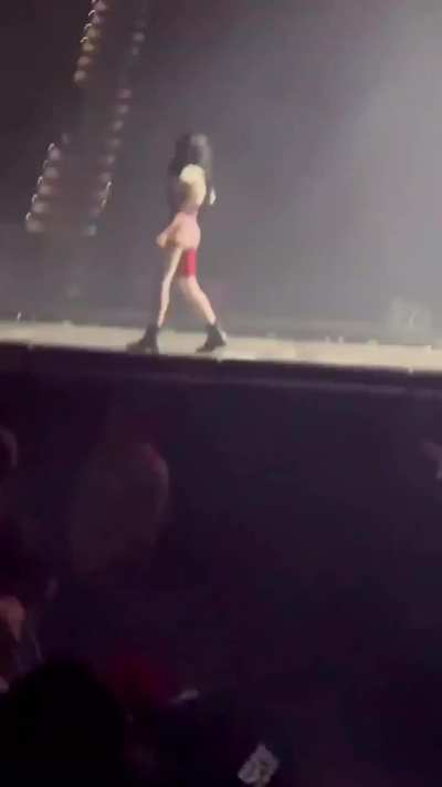 More of the new outfit 