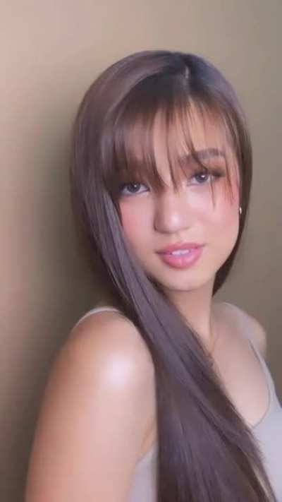 Belle Mariano