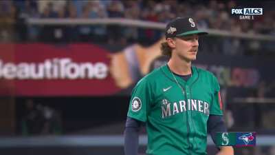 [Highlight] Bryce Miller is through 6 innings on just 3 days rest. He has retired 17 of his last 19 batters faced.