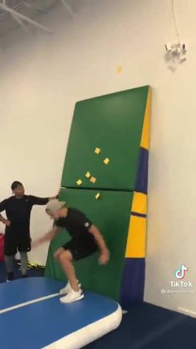 "Sticky Note Challenge"?