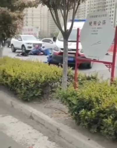 HMFT after Are you sure his leg is broken&hellip;?