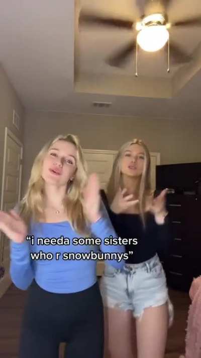 GORGEOUS Snow Bunny Sisters&eth;&cedil;&eth;&frac14;&eth;&cedil;&eth;&frac14;&acirc;&iuml;&cedil;&eth;