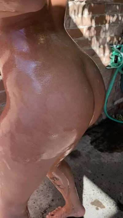 Oil me up and let’s play