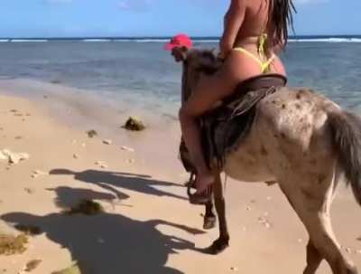 Leila Grey