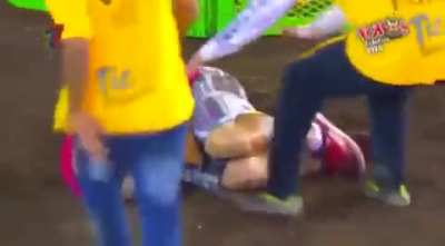 Auch
