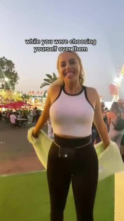 Tits-a-floppin&rsquo;