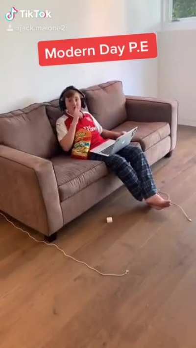 A screen shot of this tik tok was the #1 post on reddit yesterday!