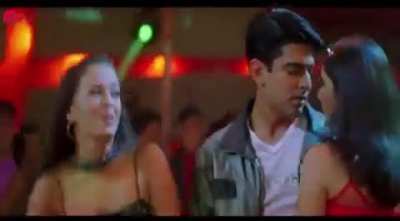 Yeah Guru was good but they had THE best chemistry in this movie