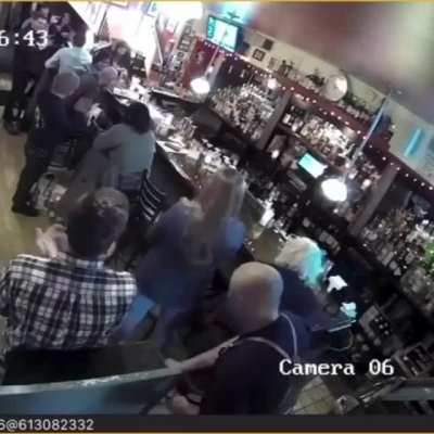 Bartender saves man from choking