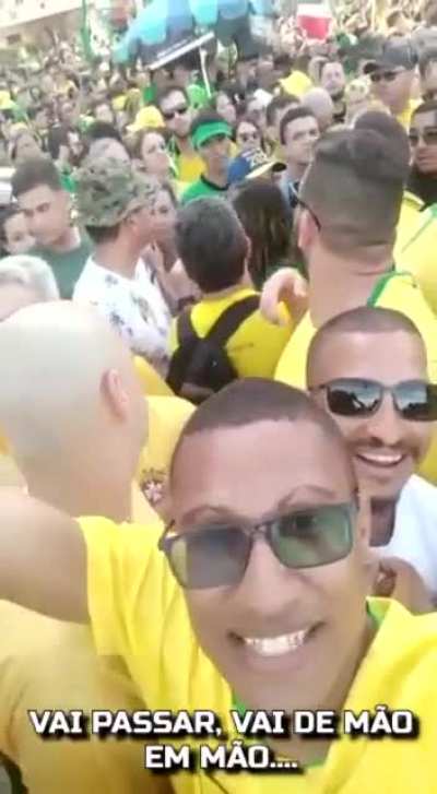 Algu&eacute;m poderia testar na pr&oacute;xima manifesta&ccedil;&atilde;o da esquerda para ver se teremos o mesmo resultado?