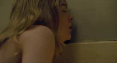 Saoirse Ronan &amp;amp; Kate Winslet - Lesbian nude scene in 'Ammonite'