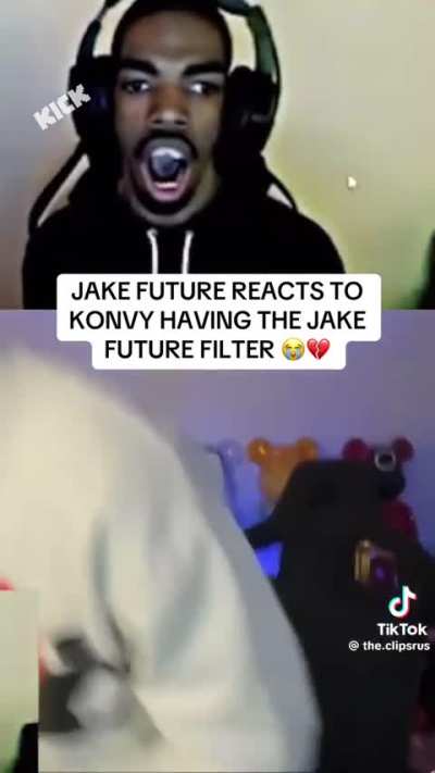 “😮”