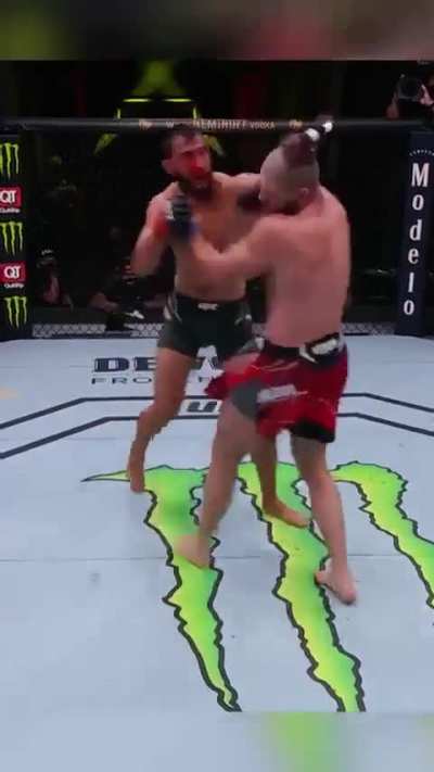 Jiř&iacute; Proch&aacute;zka showed his warrior spirit in this fight